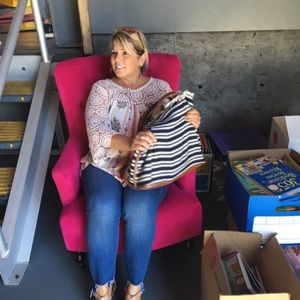 Meet your Posher, Val